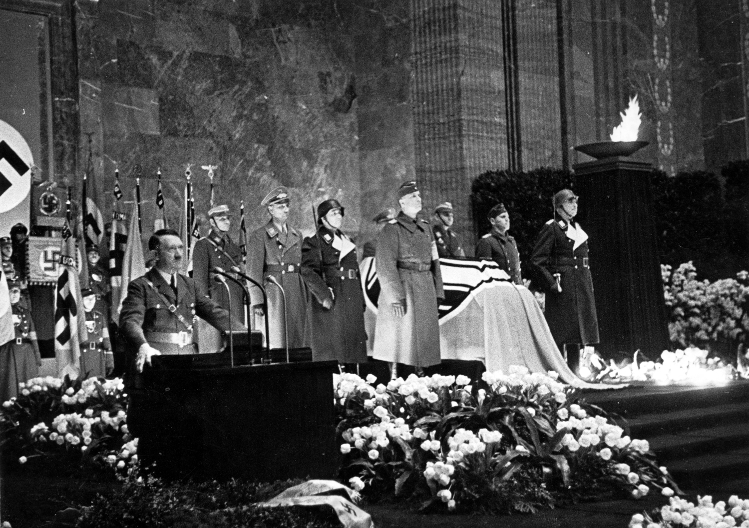 Adolf Hitler makes a speech during the funeral of Fritz Todt